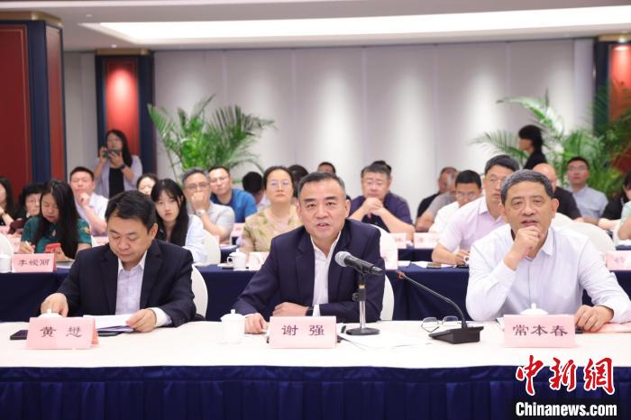 欧陆平台登录:“黔山秀水”入“苏韵江南”觅商机谋共赢